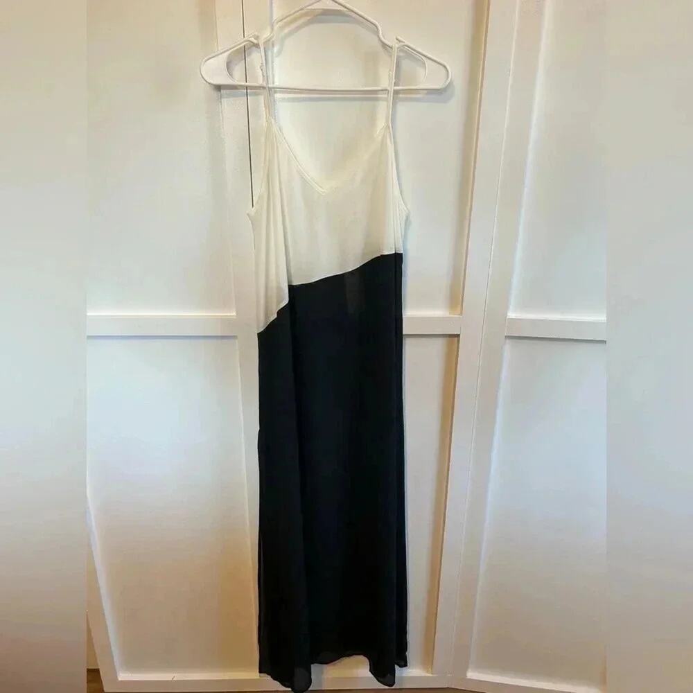 Moss Rose Semi Sheer Cover Up XL NWT